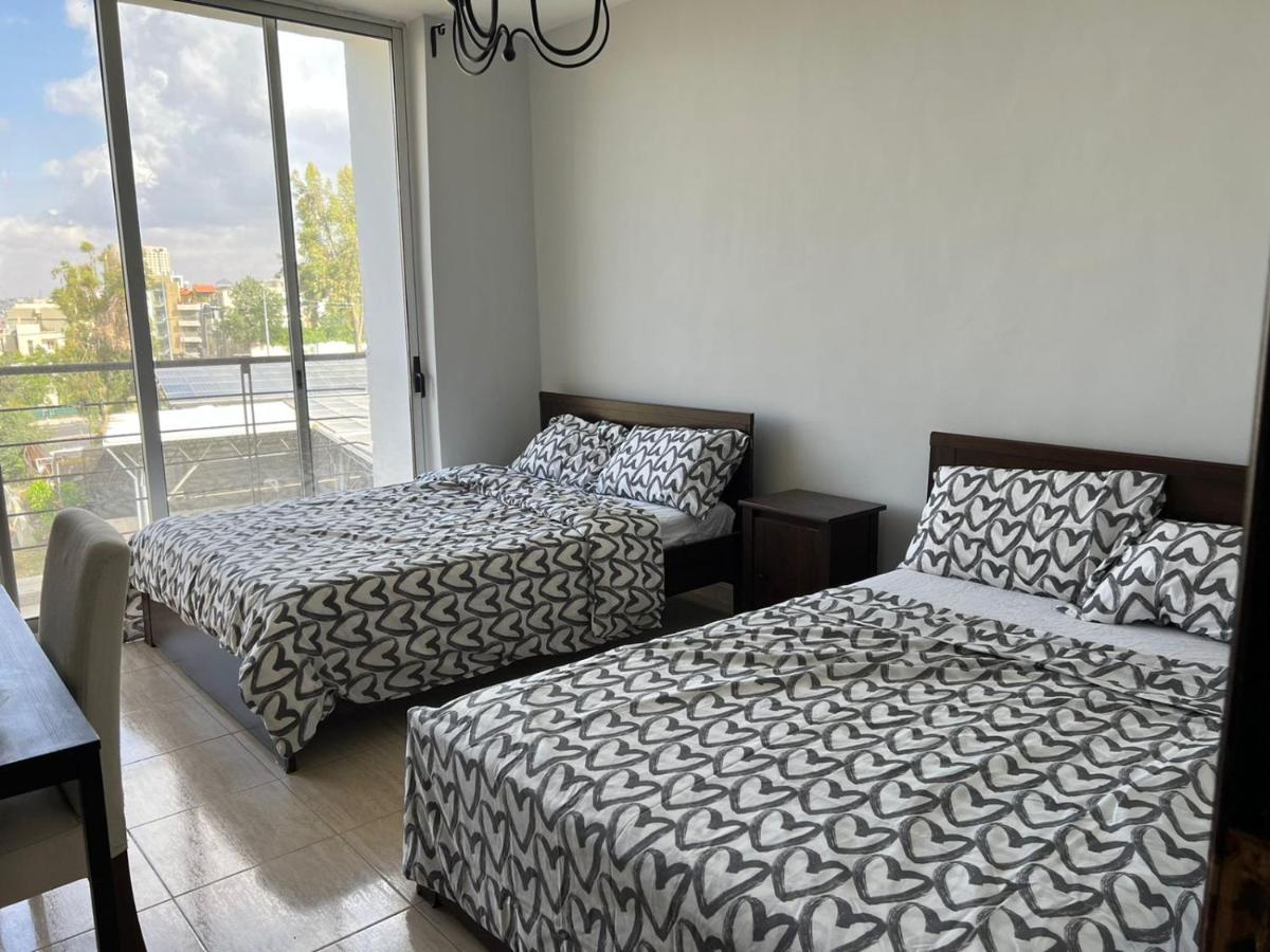 Ronza Elegant Apartment Amman Exterior foto