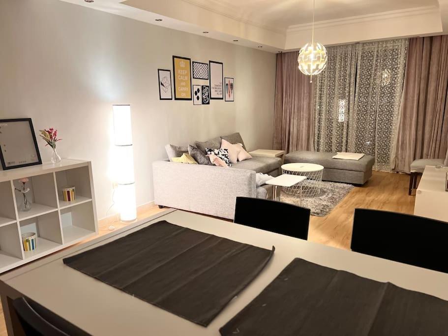 Ronza Elegant Apartment Amman Exterior foto
